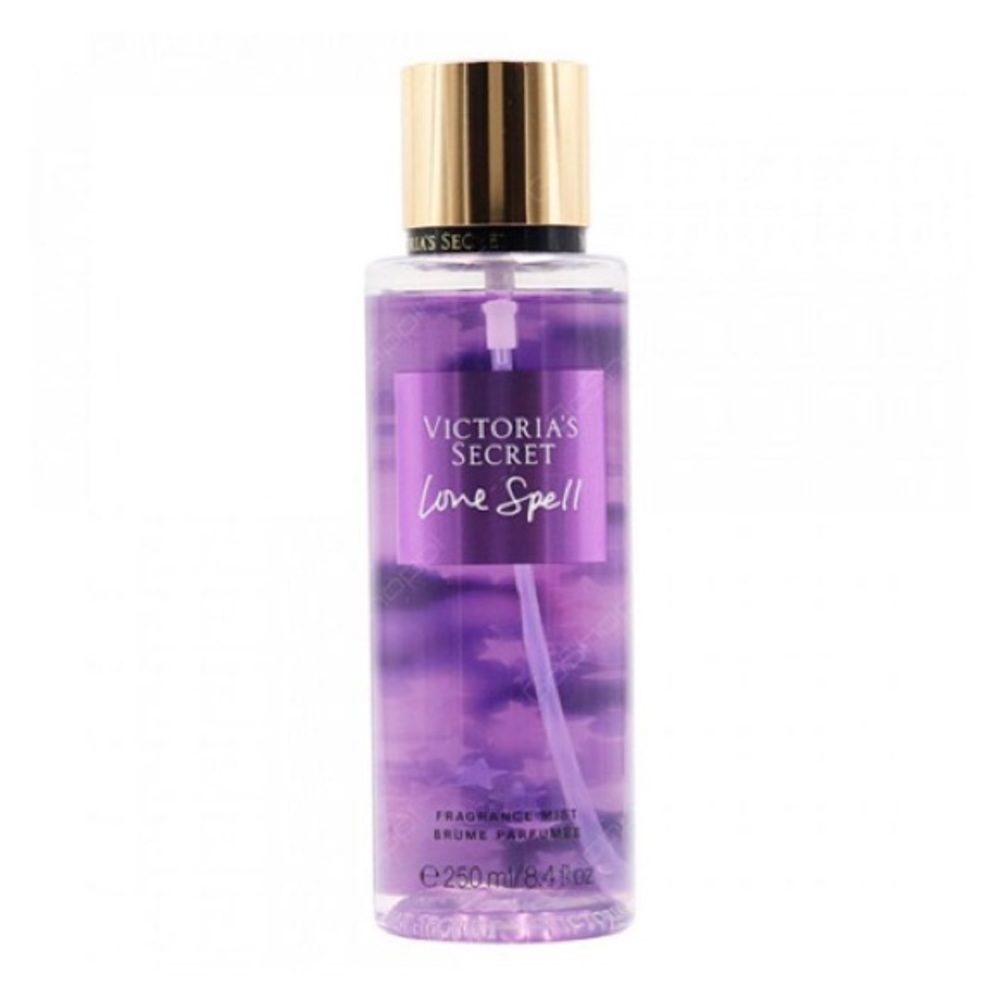 NEW Victoria’s Secret Love Spell Body Spray